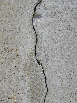 basement crack